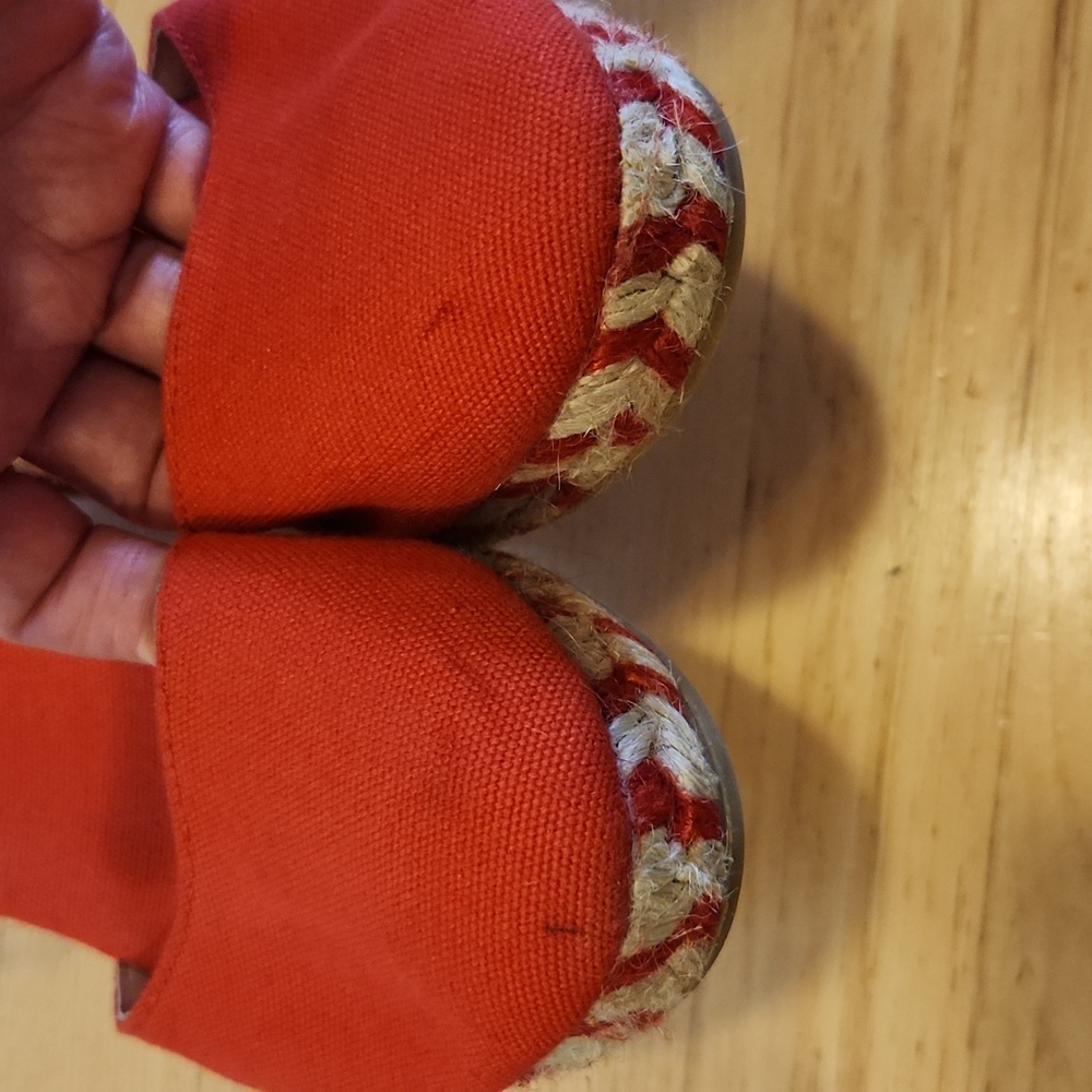 Viscata Canvas Wedges - Red Jaquard - Picture 6 of 6